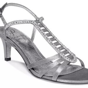 Adrianna Papell Silver Ainsley Evening Sandals Size 8